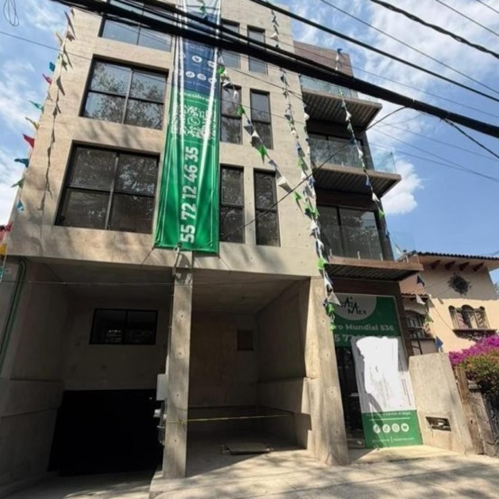 FACHADA OBRERO 536